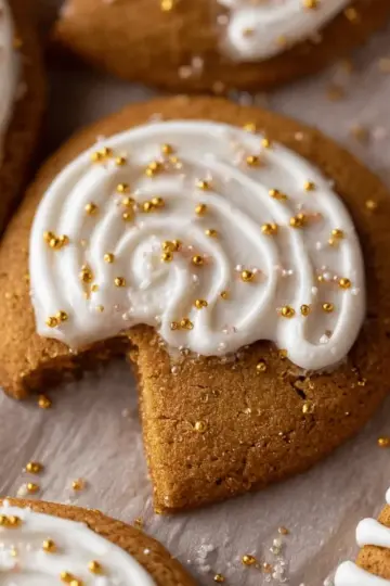 Crumbl gingerbread cookies copycat recipe