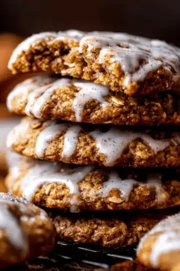 Iced Gingerbread Oatmeal Cookies