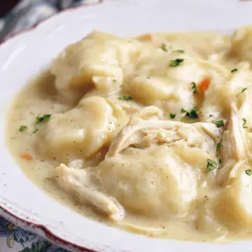Copycat Cracker Barrel Chicken and Dumplings