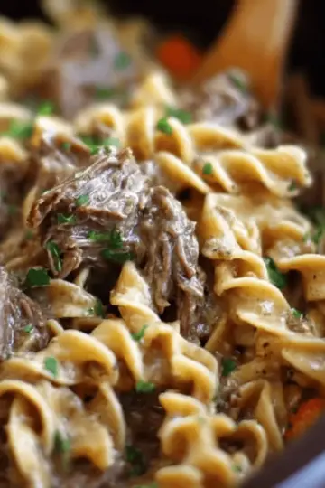 Crock Pot Beef and Noodles