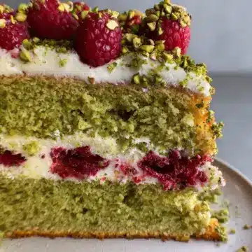 Pistachio Raspberry Cake