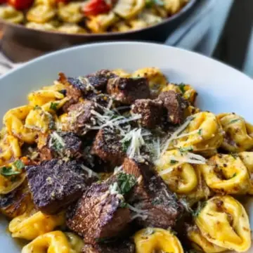 Garlic Parmesan Steak Tortellini