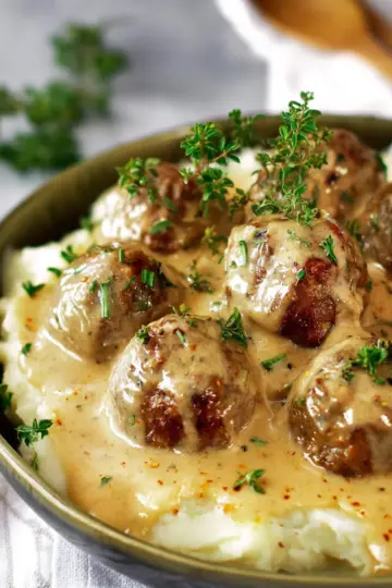 Meatballs in Dijon Gravy
