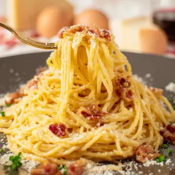 Spaghetti carbonara (la recette italienne authentique)
