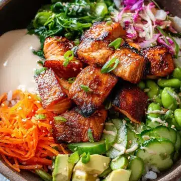 Easy Bang Bang Salmon Bowls.